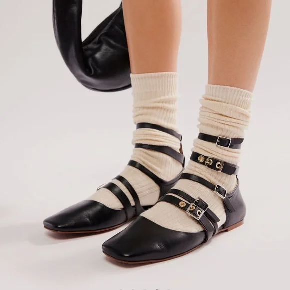 Free People Hart Buckle Flats 8.5 - Picture 1 of 8